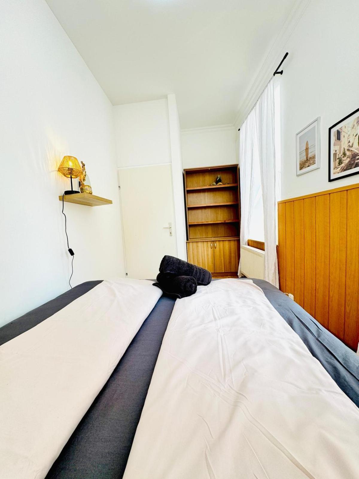 Comfy Rooms In A Shared Apt, 8Min To Rathausplatz Wenen Buitenkant foto